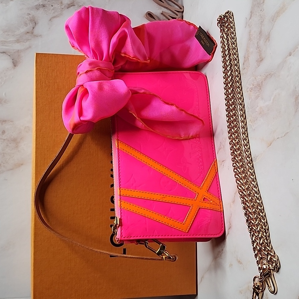 Louis vuitton Robert wilson fluo rose vernis Lexington pochette